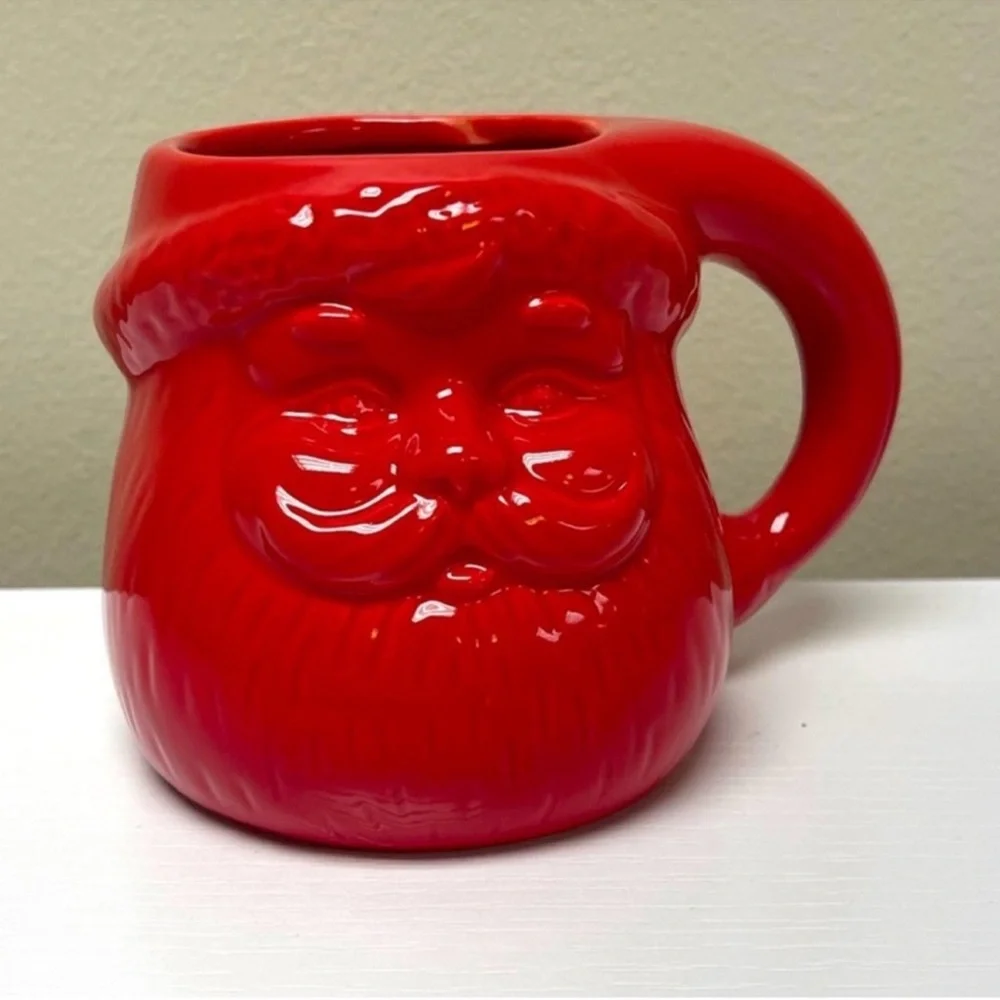 3 for $15 SALE Target Bullseye 14 oz Red Santa Mug for Hot or Cold Beverages